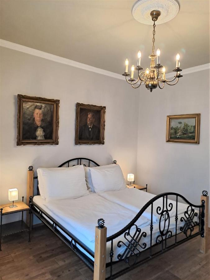 Lesni Hotel Perslak Nova Bystrice Luaran gambar