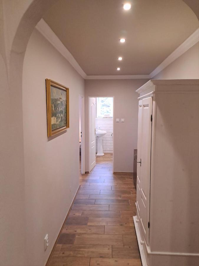 Lesni Hotel Perslak Nova Bystrice Luaran gambar