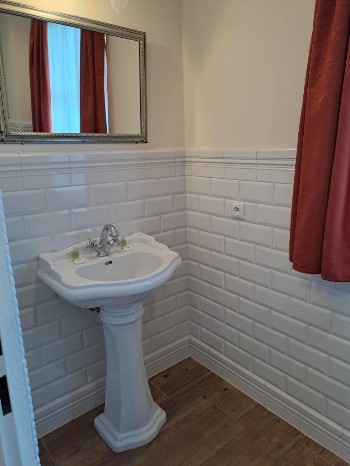 Lesni Hotel Perslak Nova Bystrice Luaran gambar